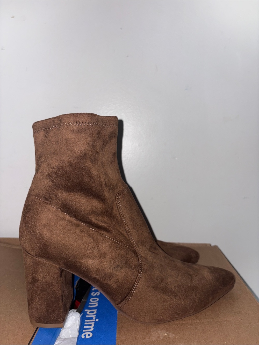 Women's Old Navy Suede Block Heel Ankle Boots size 7